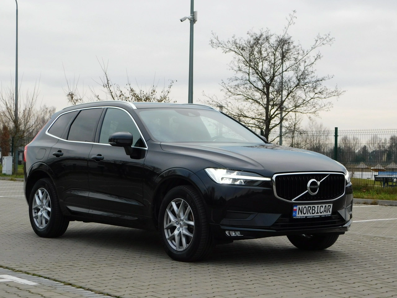 Volvo XC 60 - Zdjęcie 2