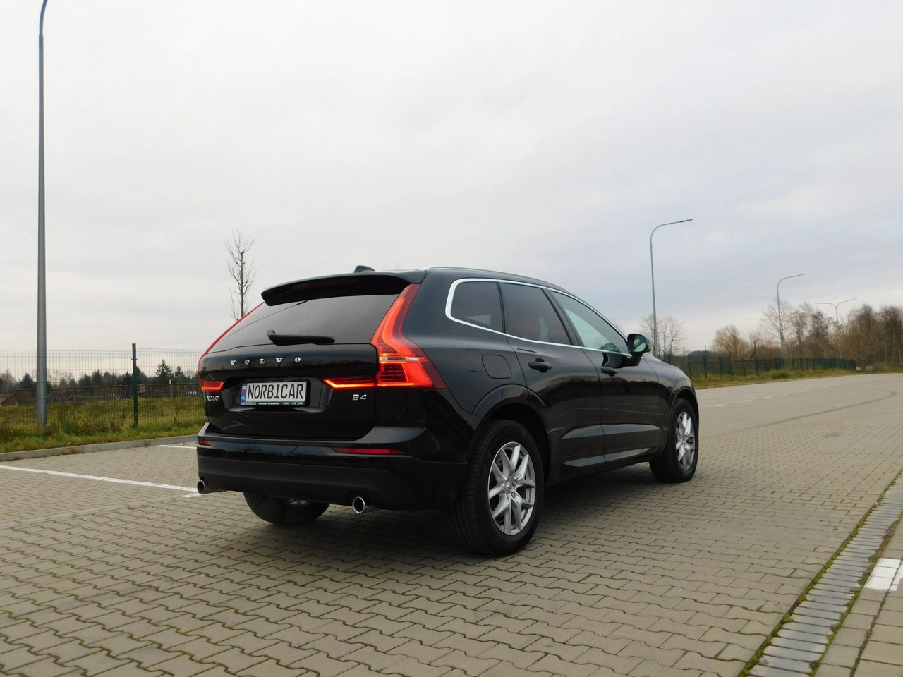 Volvo XC 60 - Zdjęcie 3
