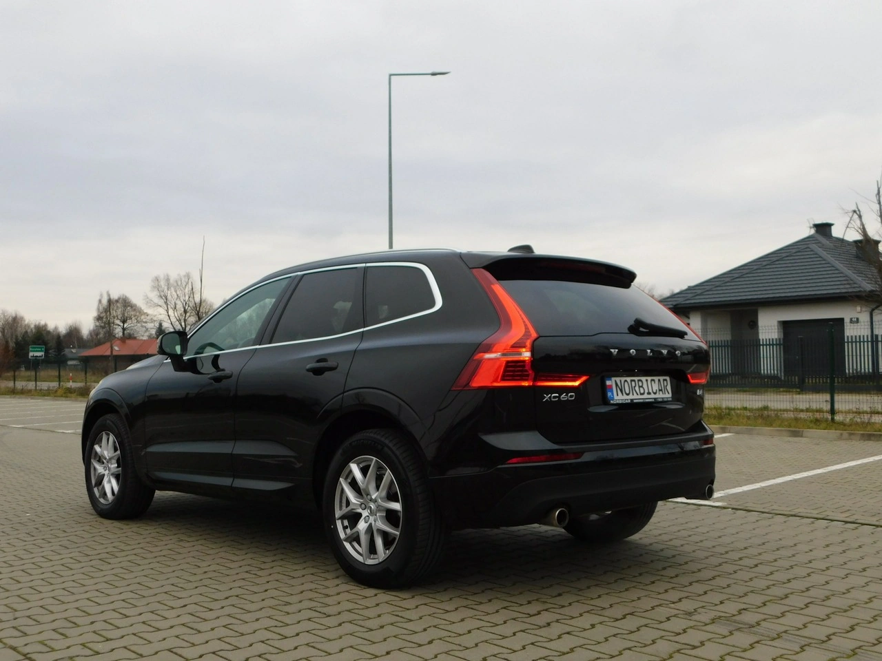 Volvo XC 60 - Zdjęcie 4