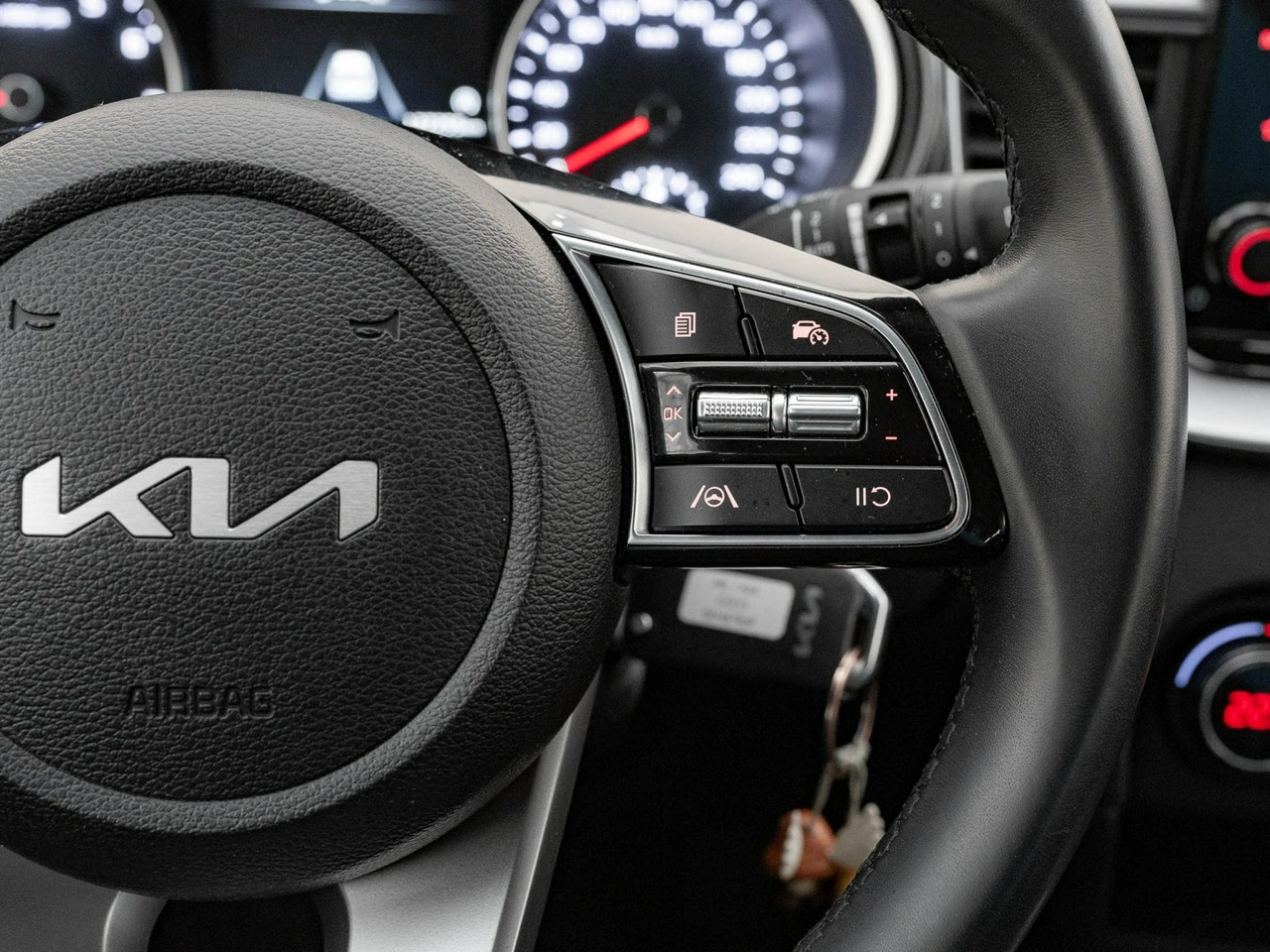 Kia Ceed - Zdjęcie 13