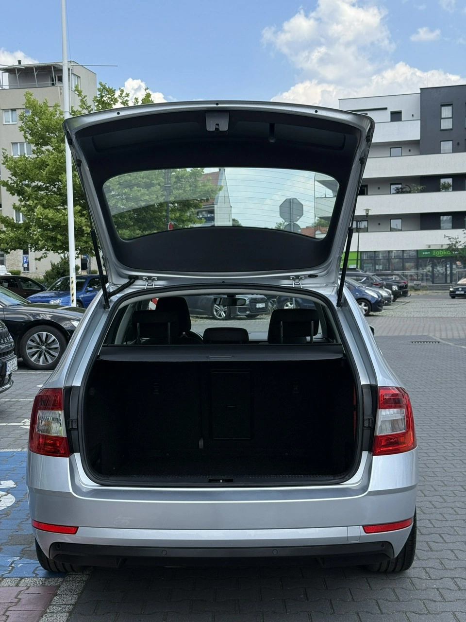 Skoda Octavia - Zdjęcie 32
