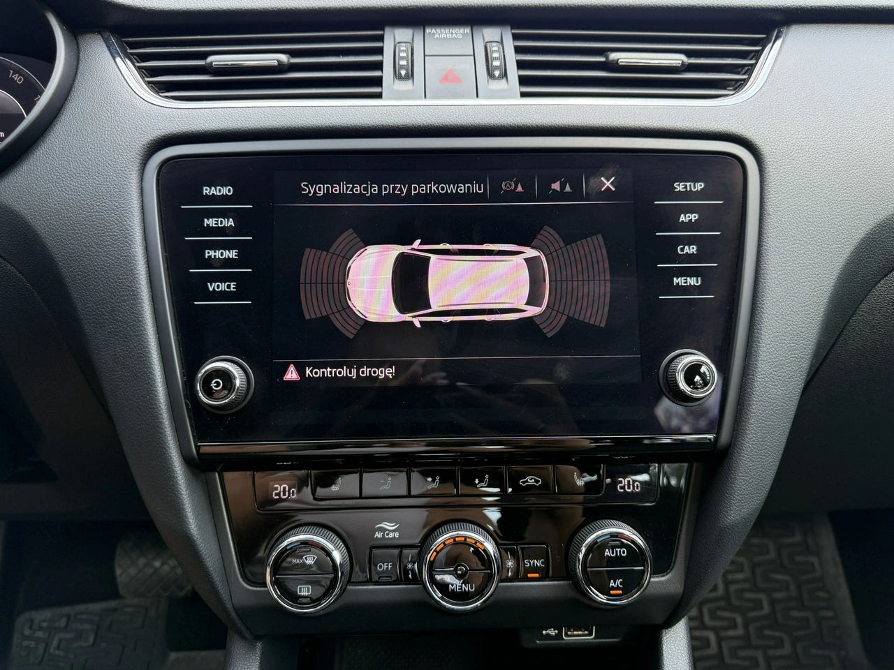 Skoda Octavia - Zdjęcie 37
