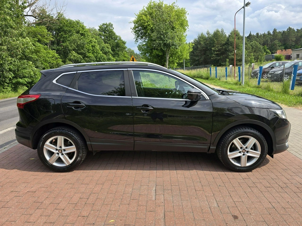 Nissan Qashqai - Zdjęcie 11