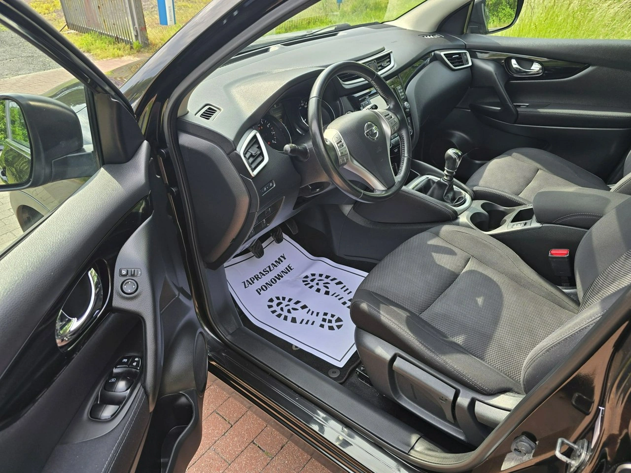 Nissan Qashqai - Zdjęcie 16