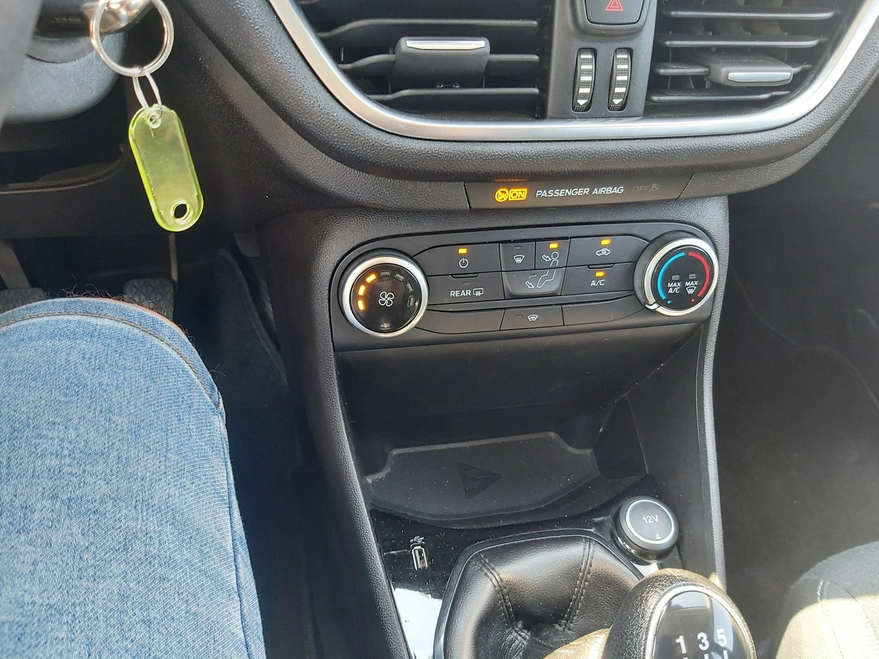Ford Fiesta - Zdjęcie 12