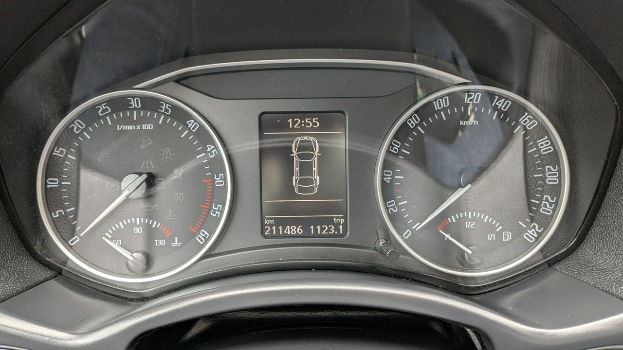 Skoda Octavia - Zdjęcie 20