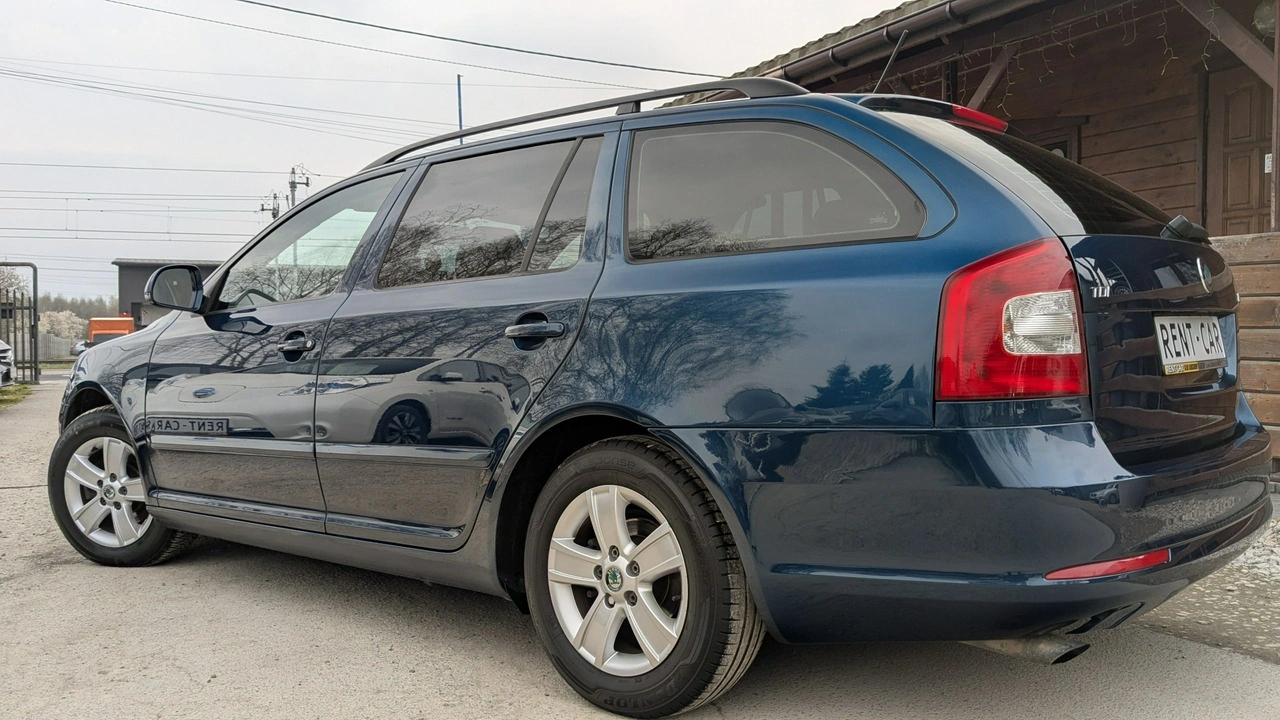 Skoda Octavia - Zdjęcie 8