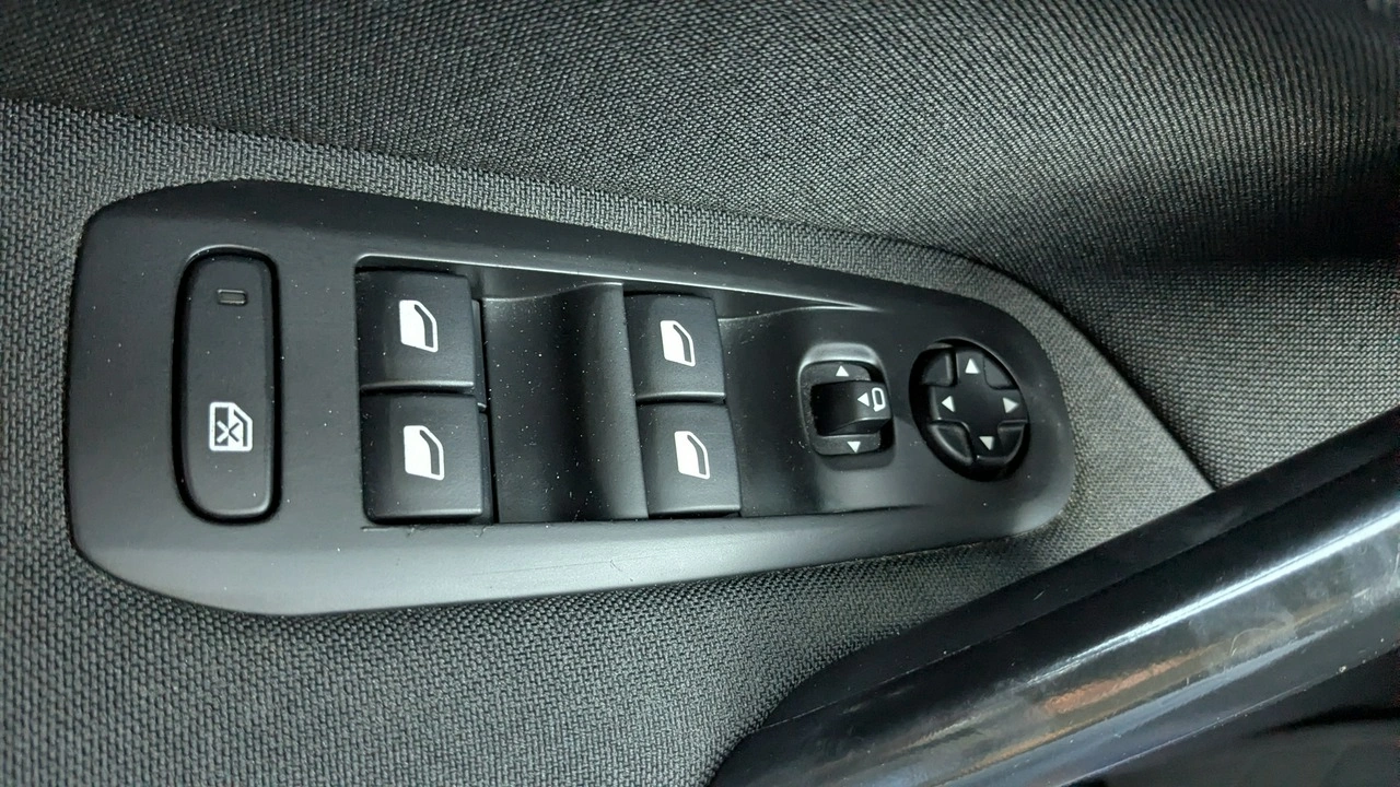 Peugeot 308 SW - Zdjęcie 31