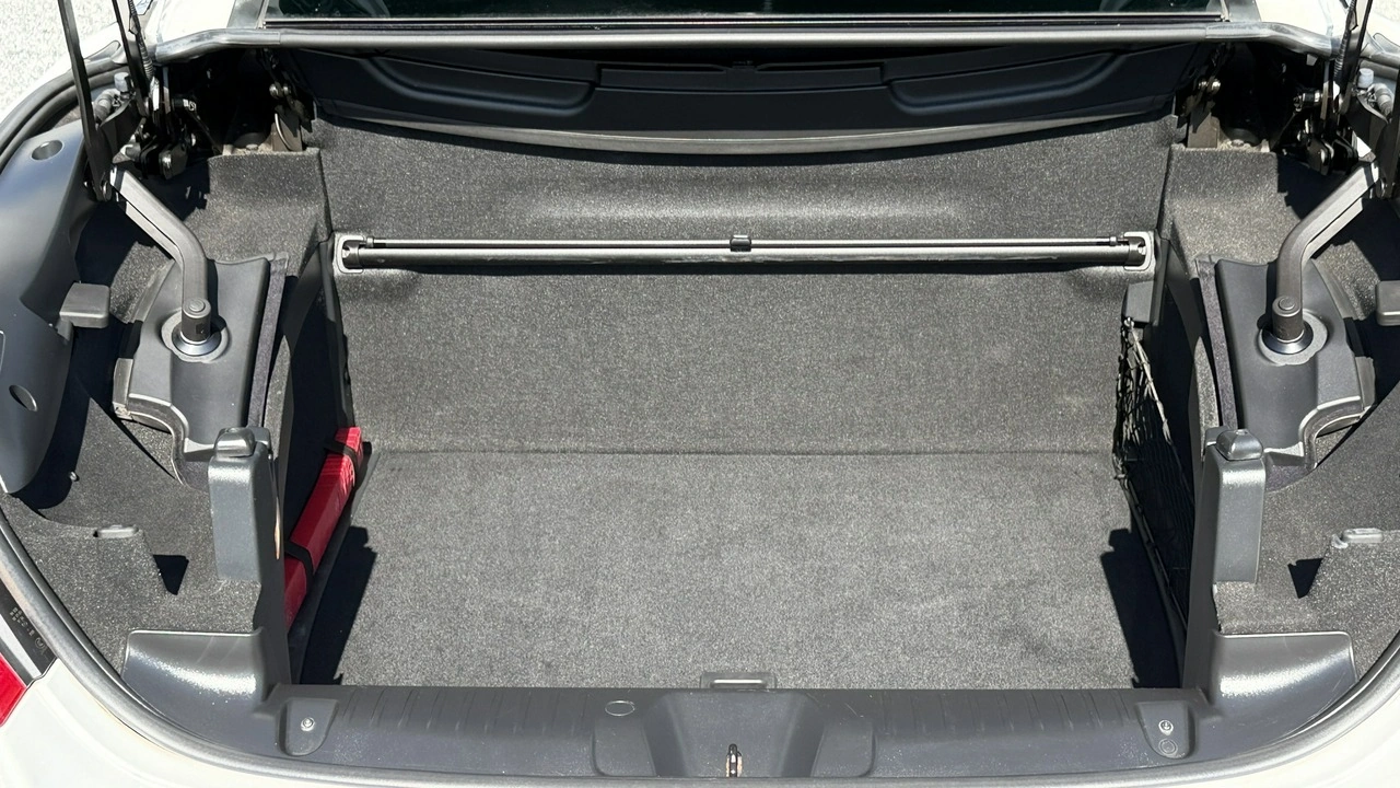 Peugeot 308 CC - Zdjęcie 9