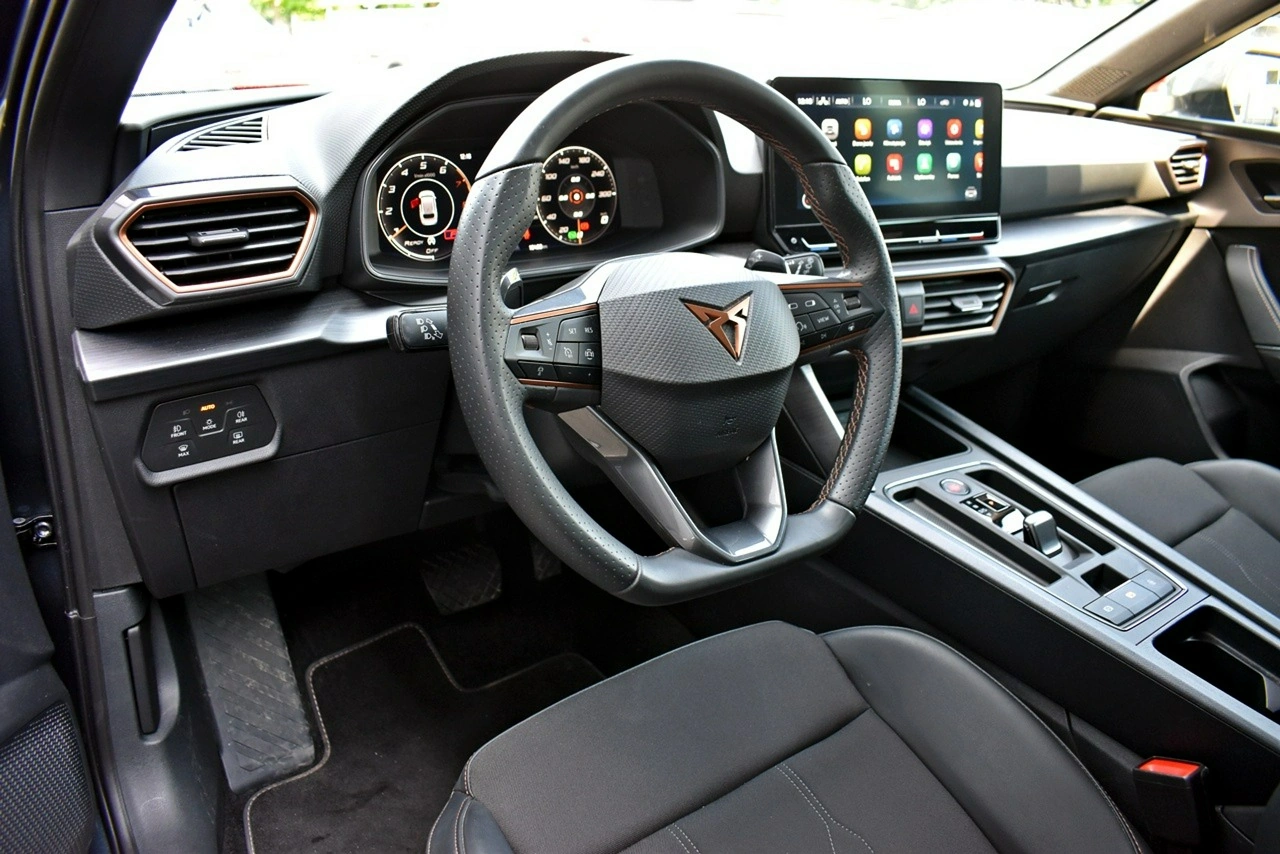 Cupra Leon Sportstourer - Zdjęcie 9