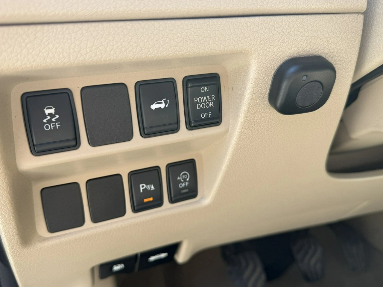 Nissan X-Trail - Zdjęcie 10