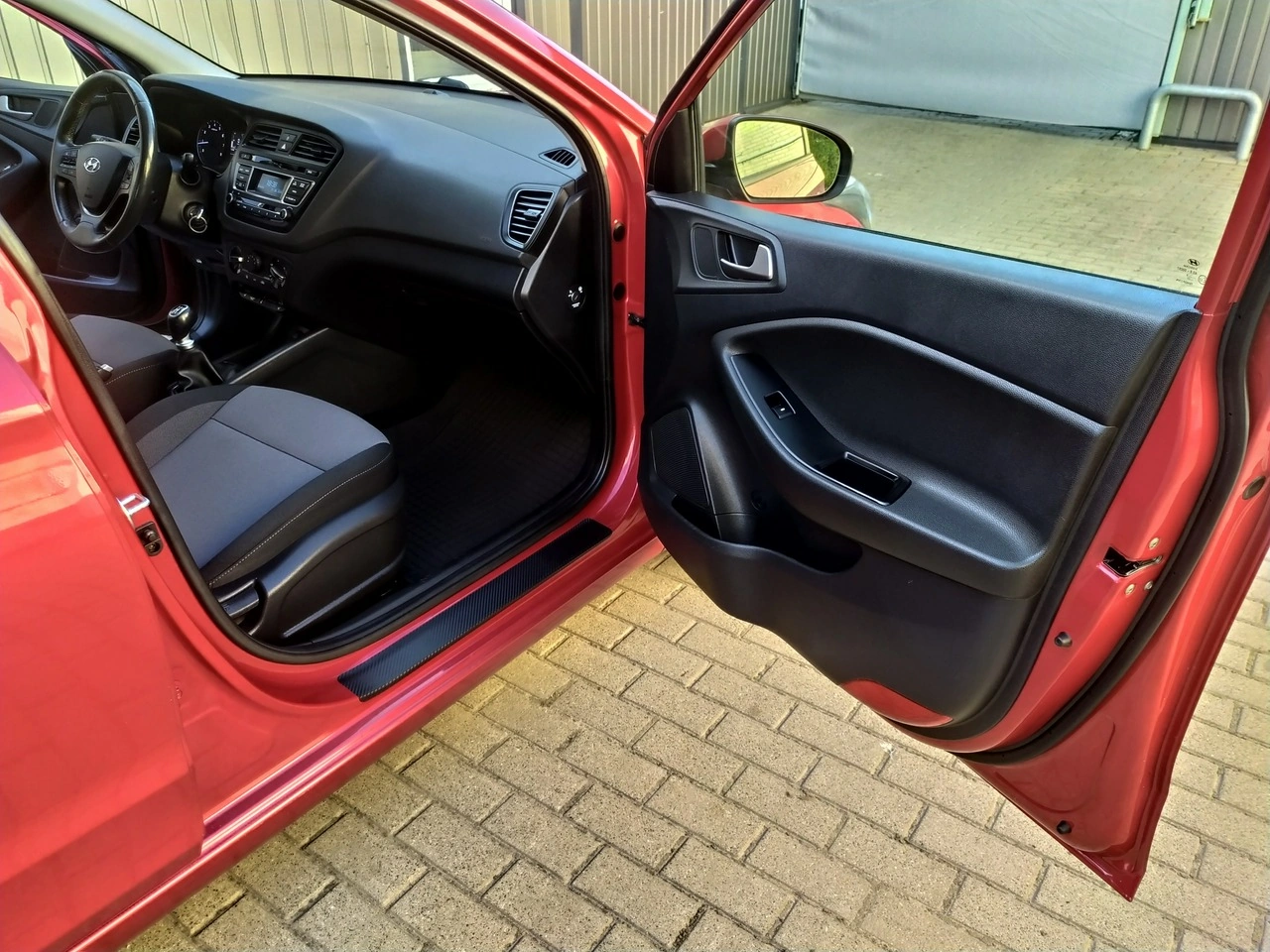 Hyundai i20 - Zdjęcie 23