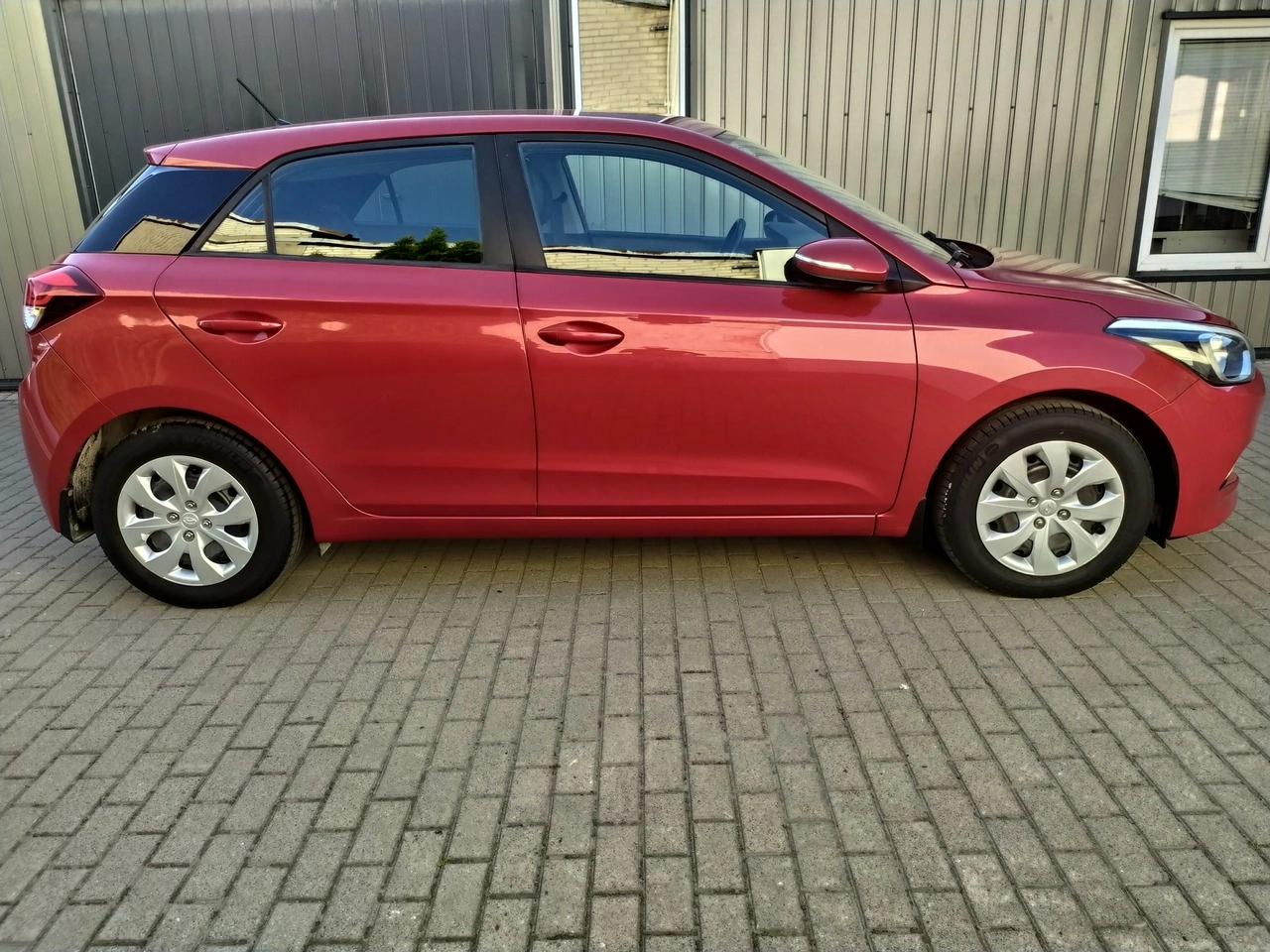 Hyundai i20 - Zdjęcie 7
