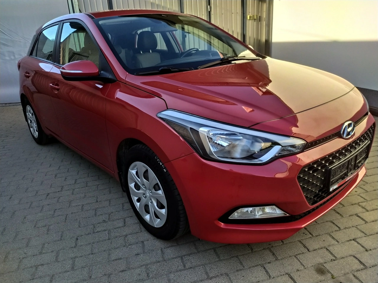 Hyundai i20 - Zdjęcie 8
