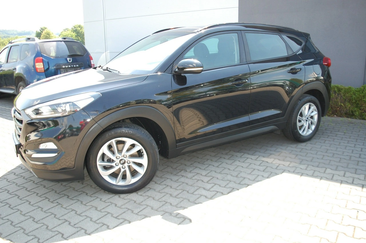 Hyundai Tucson - Zdjęcie 17