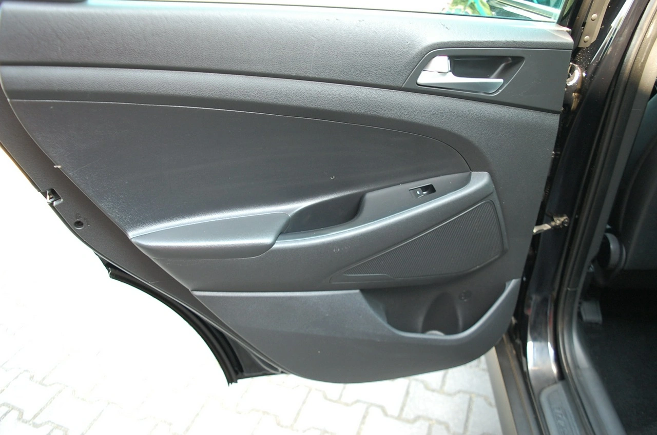 Hyundai Tucson - Zdjęcie 32