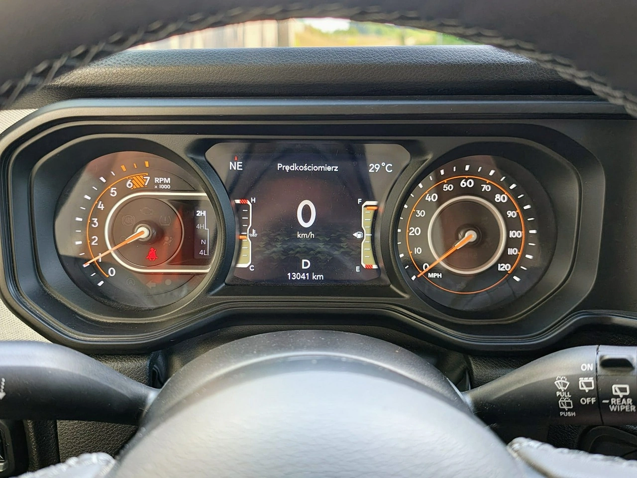 Jeep Wrangler - Zdjęcie 23