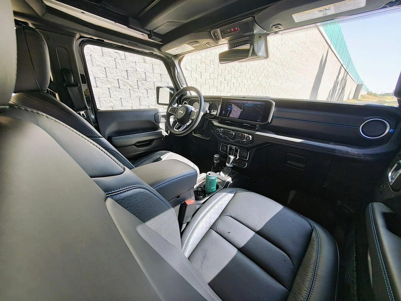Jeep Wrangler - Zdjęcie 12