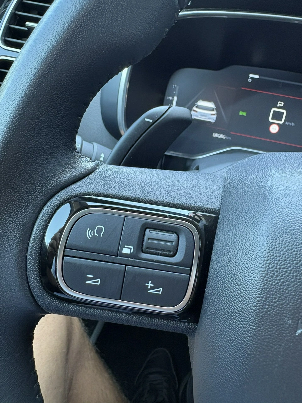 Citroën C5 Aircross - Zdjęcie 21