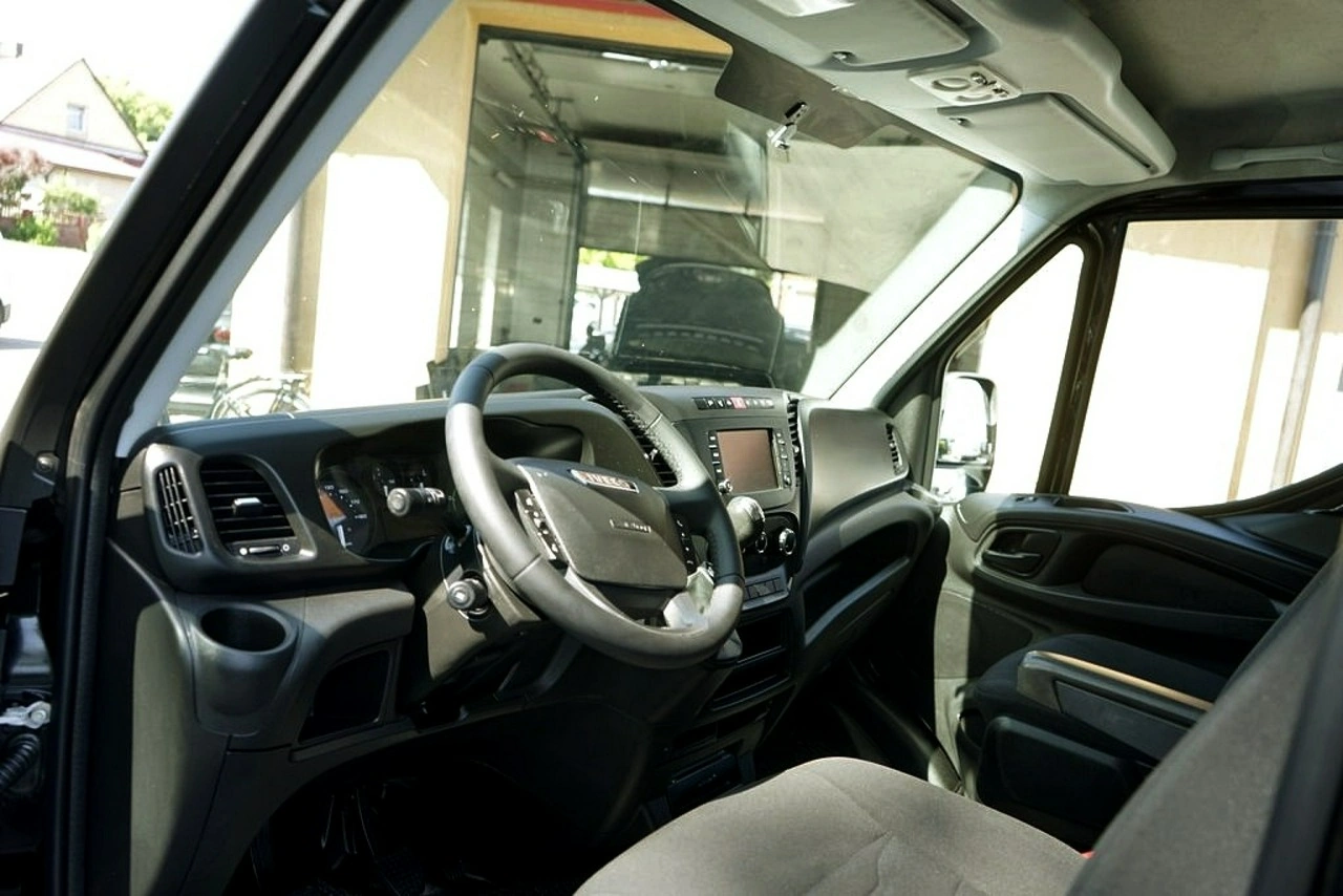 Iveco Daily 35S13 - Zdjęcie 10