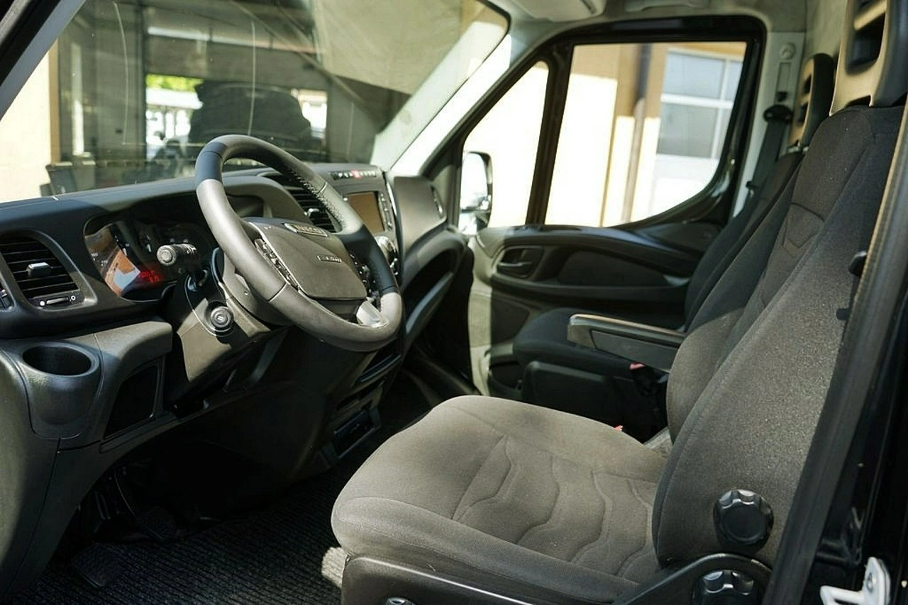 Iveco Daily 35S13 - Zdjęcie 12