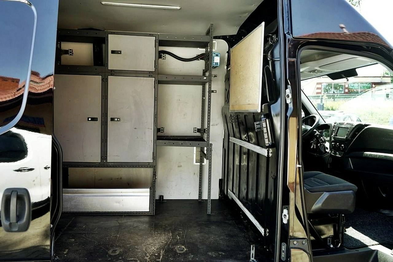 Iveco Daily 35S13 - Zdjęcie 20