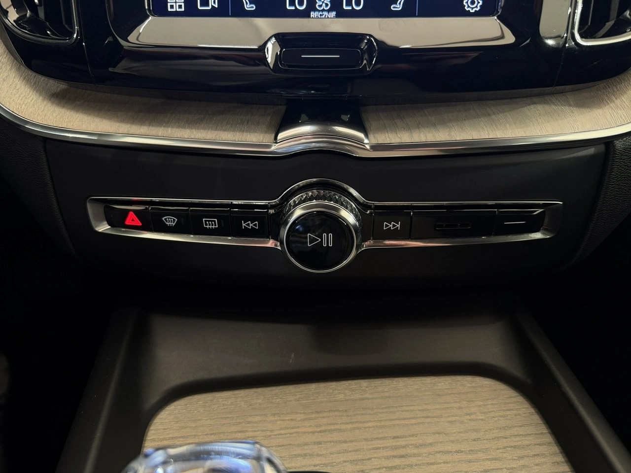 Volvo XC 60 - Zdjęcie 28