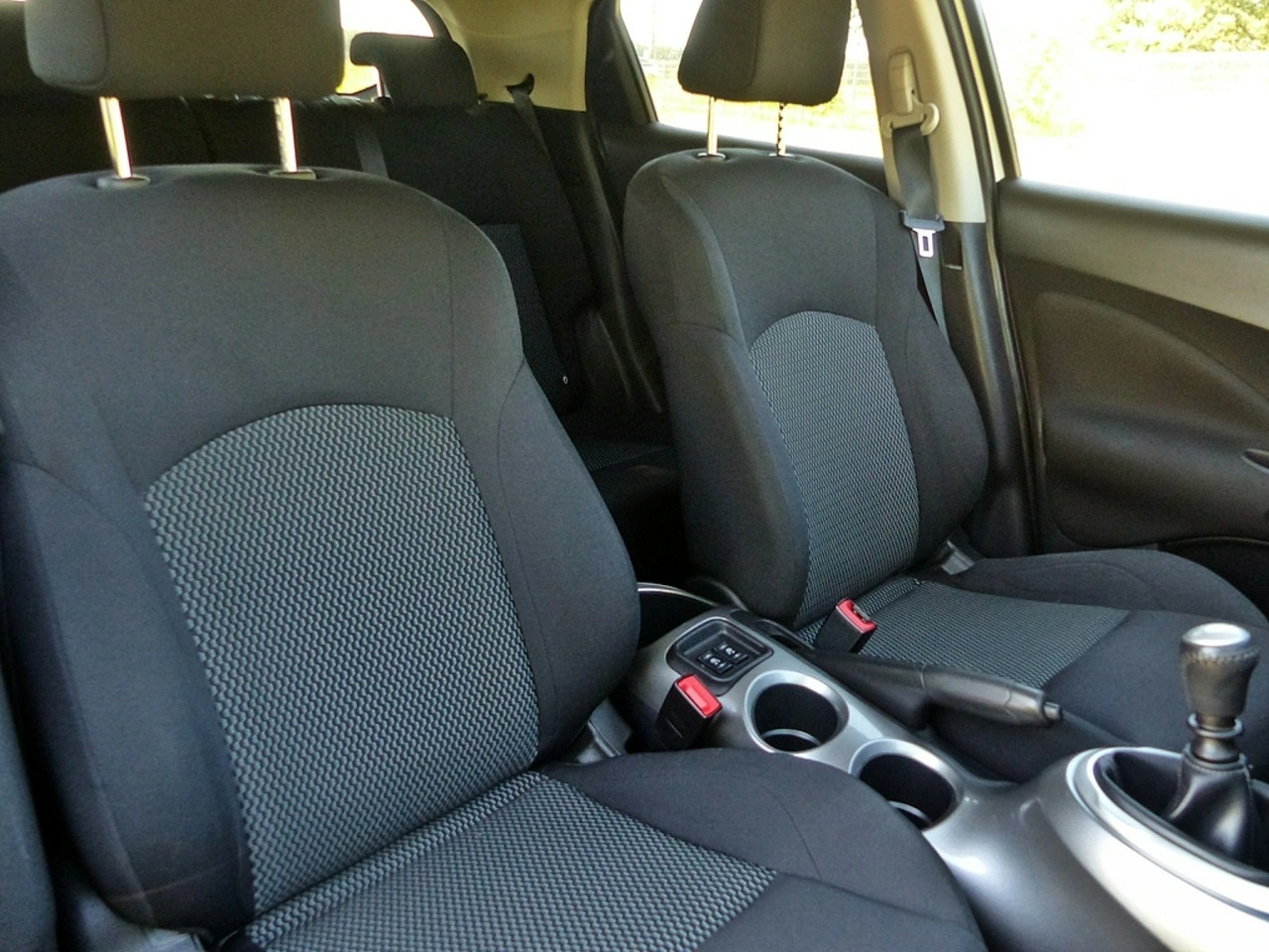 Nissan Juke - Zdjęcie 25