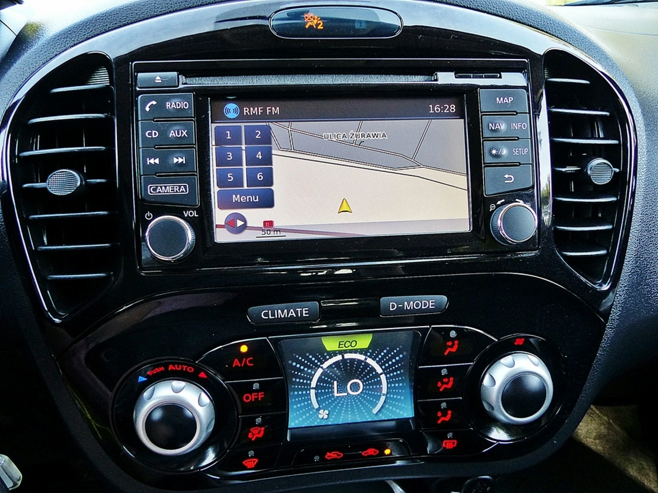 Nissan Juke - Zdjęcie 30