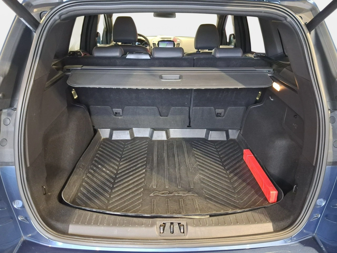 Ford Kuga - Zdjęcie 15