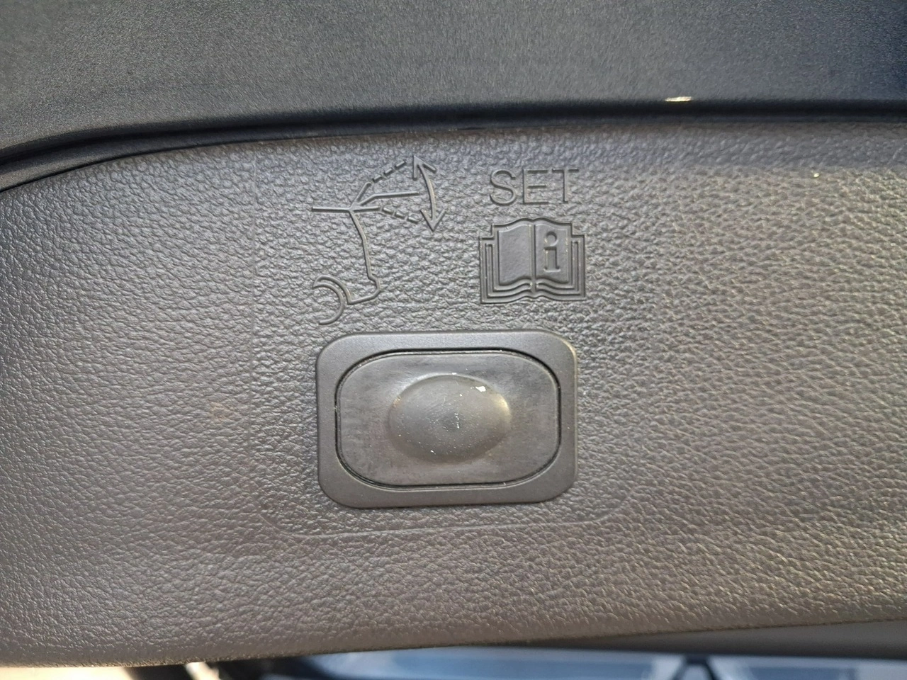 Ford Kuga - Zdjęcie 16