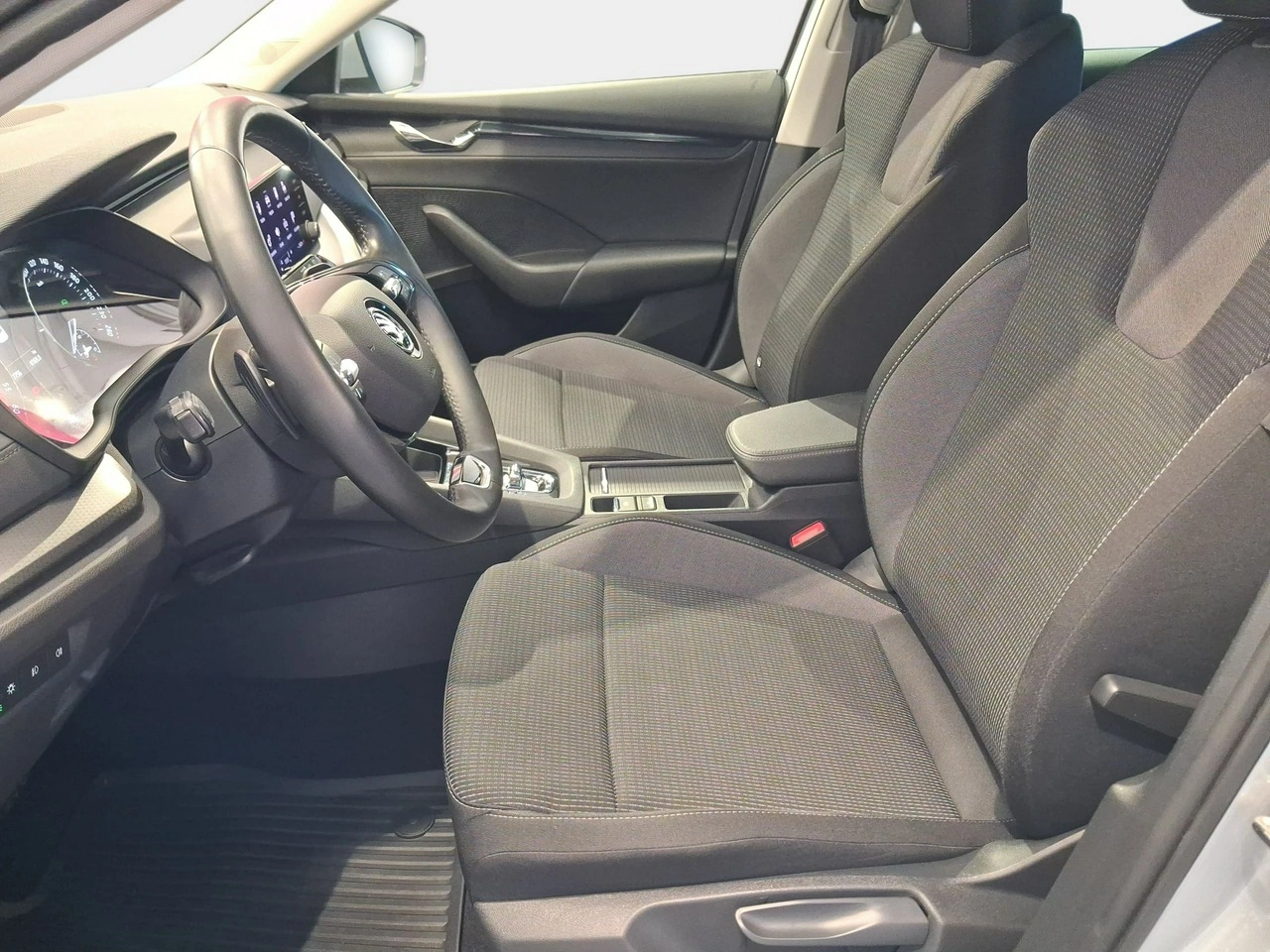 Skoda Octavia - Zdjęcie 8