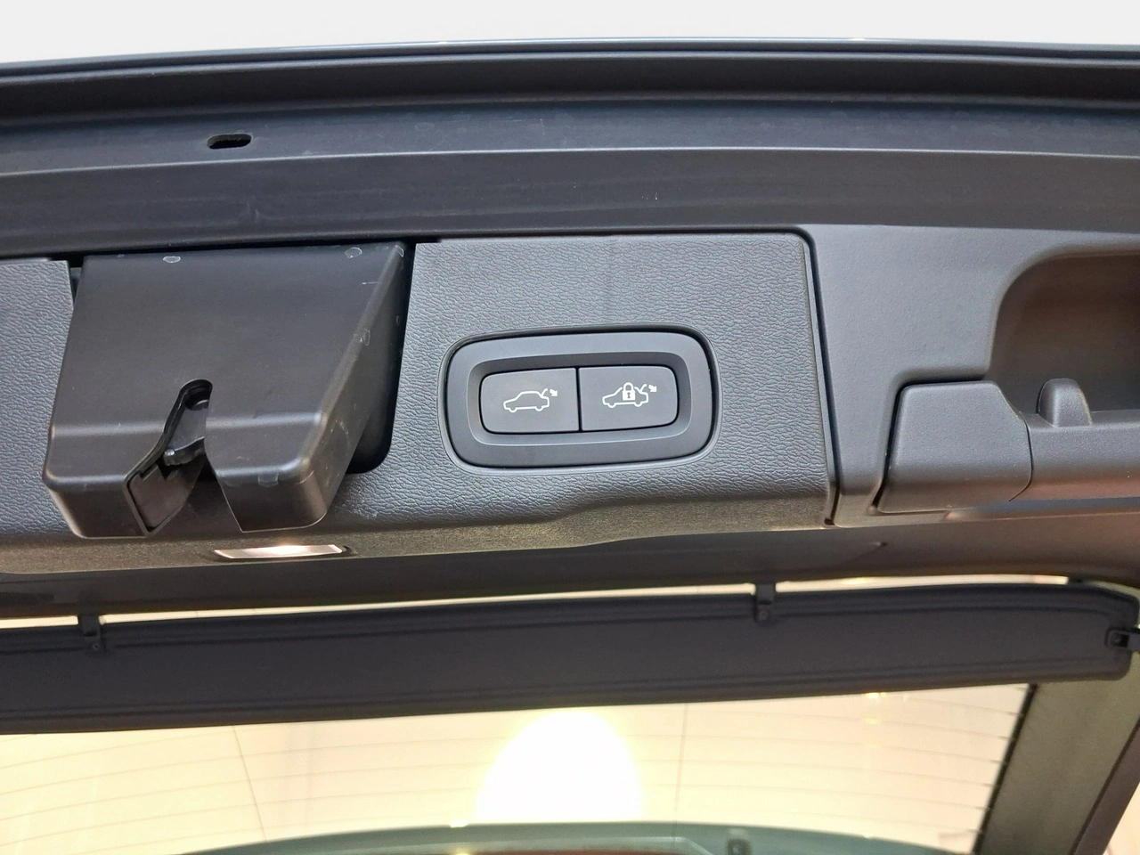 Volvo XC 60 - Zdjęcie 11
