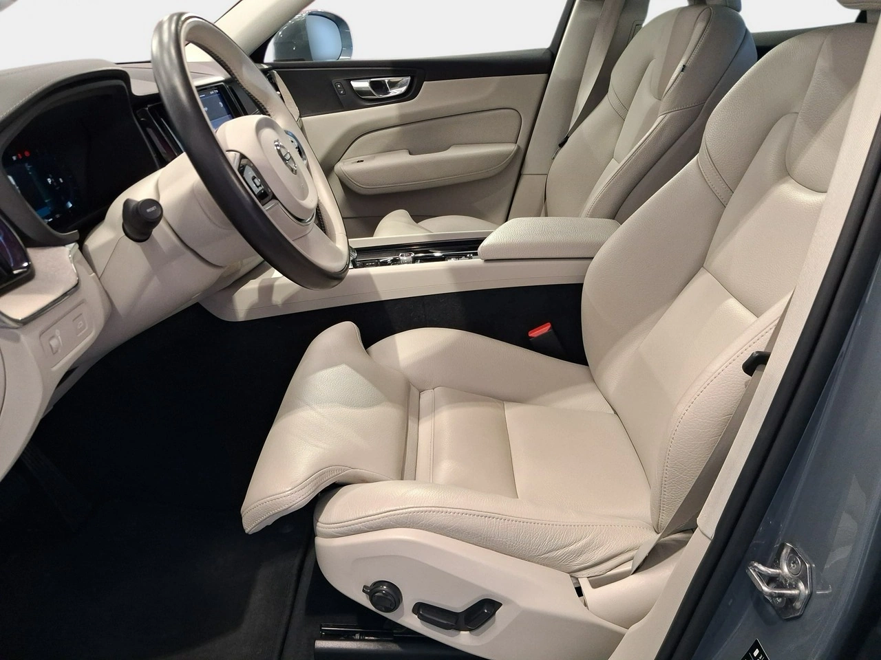 Volvo XC 60 - Zdjęcie 18