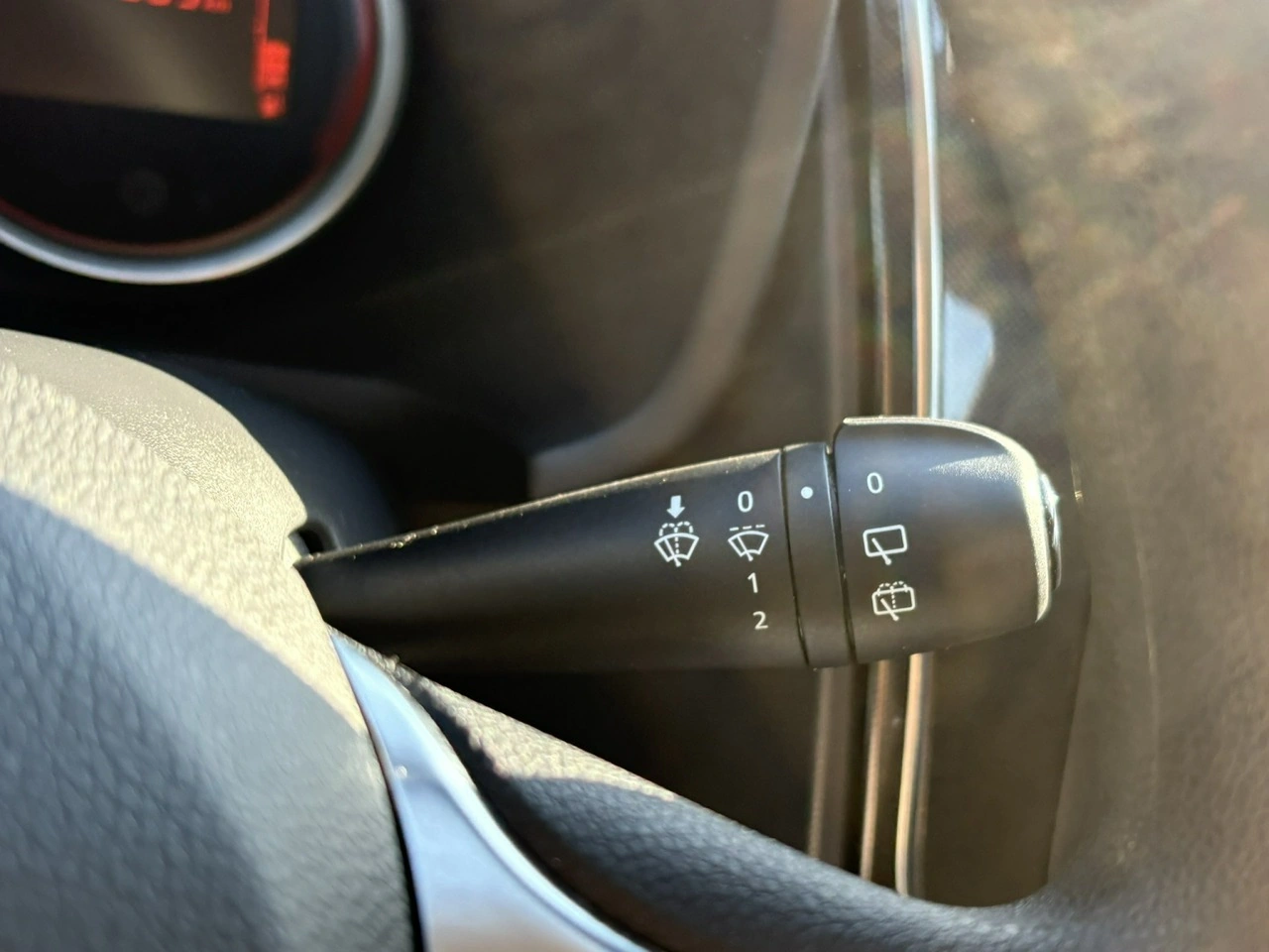 Dacia Sandero - Zdjęcie 25