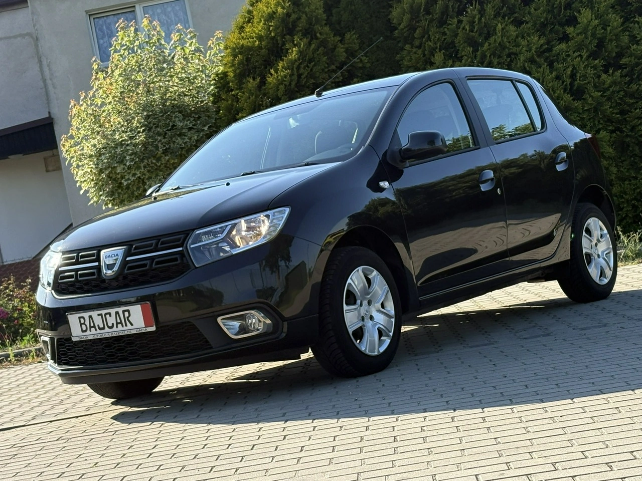 Dacia Sandero - Zdjęcie 2