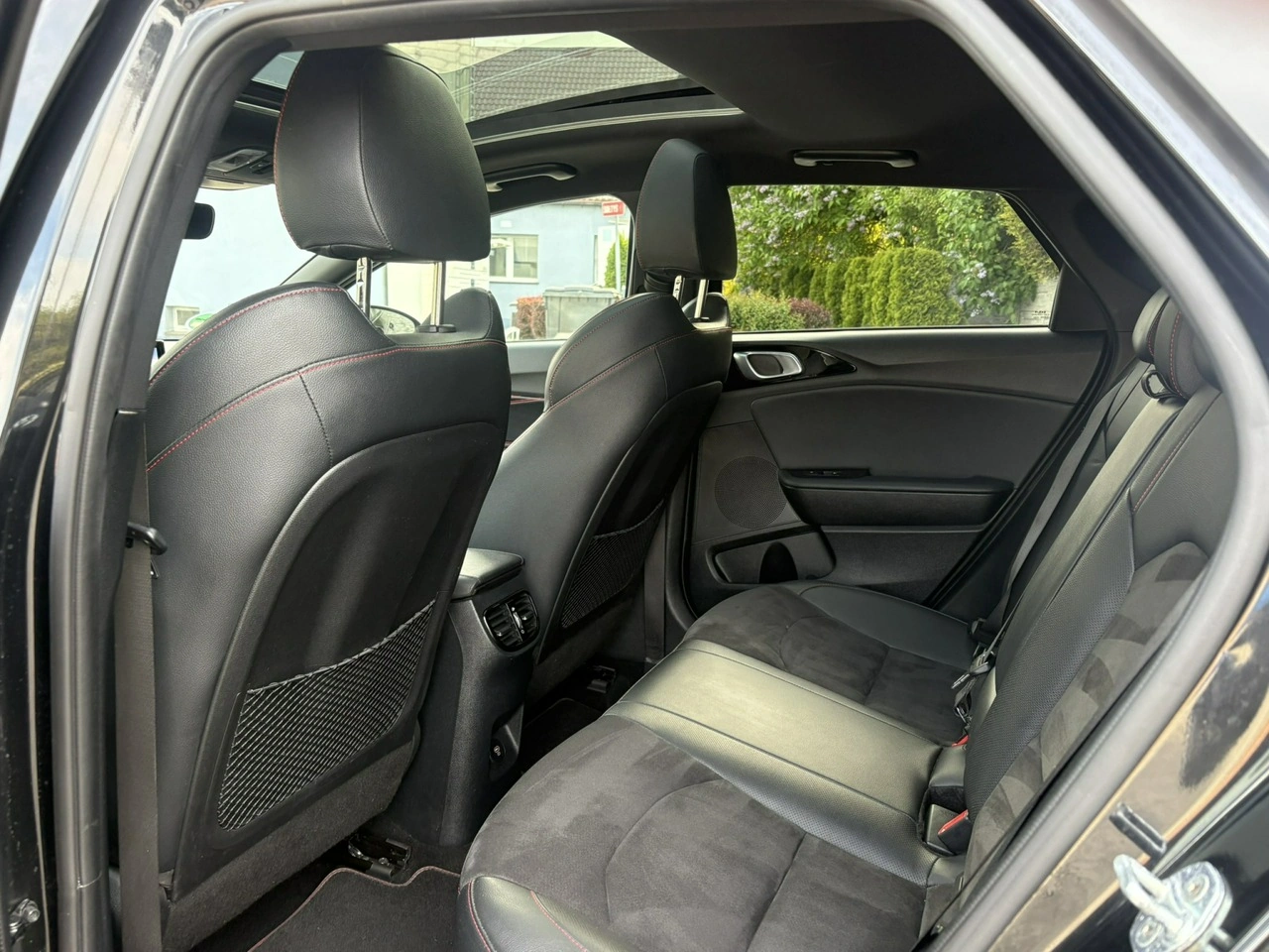 Kia Pro Cee'd - Zdjęcie 9