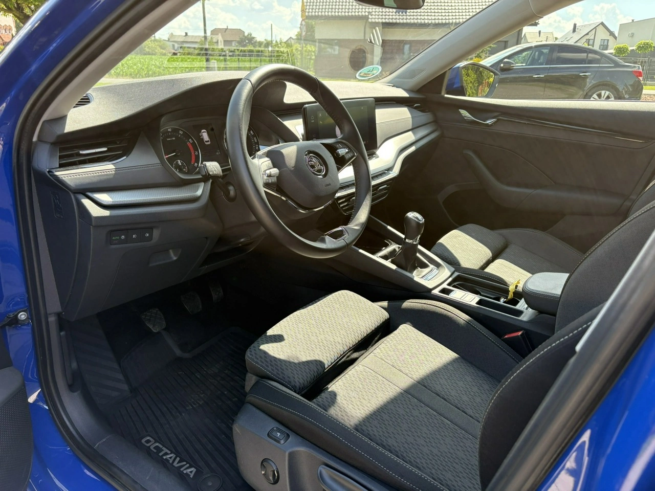 Skoda Octavia - Zdjęcie 8