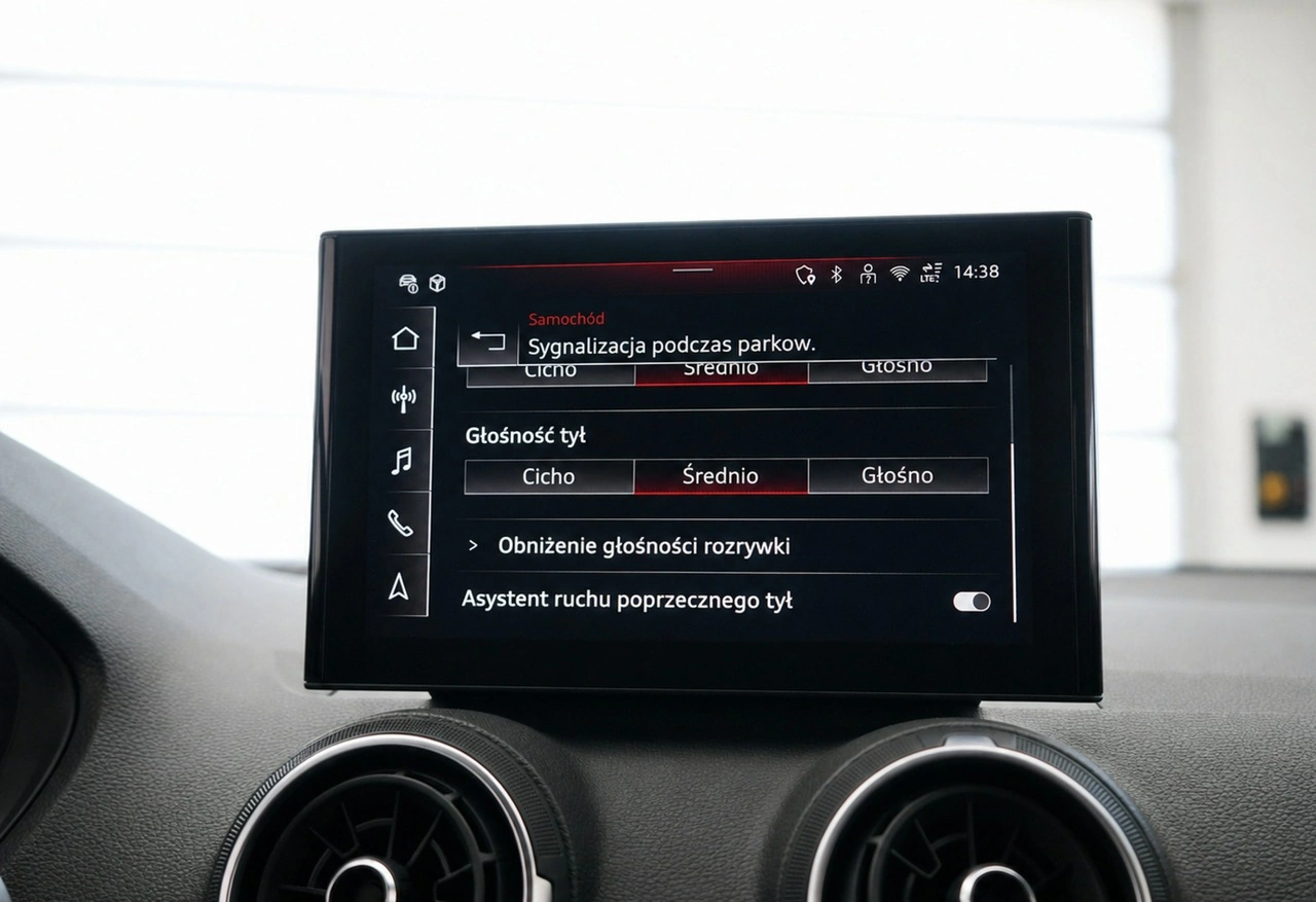 Audi Q2 - Zdjęcie 35