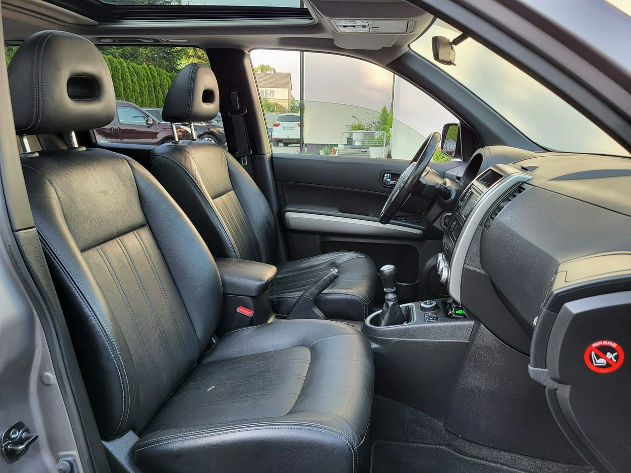 Nissan X-Trail - Zdjęcie 9