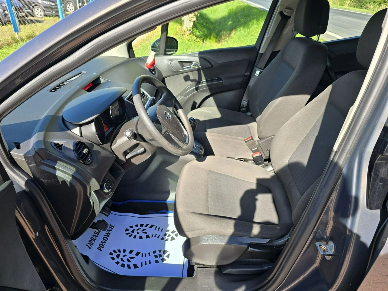 Opel Meriva - Zdjęcie 14