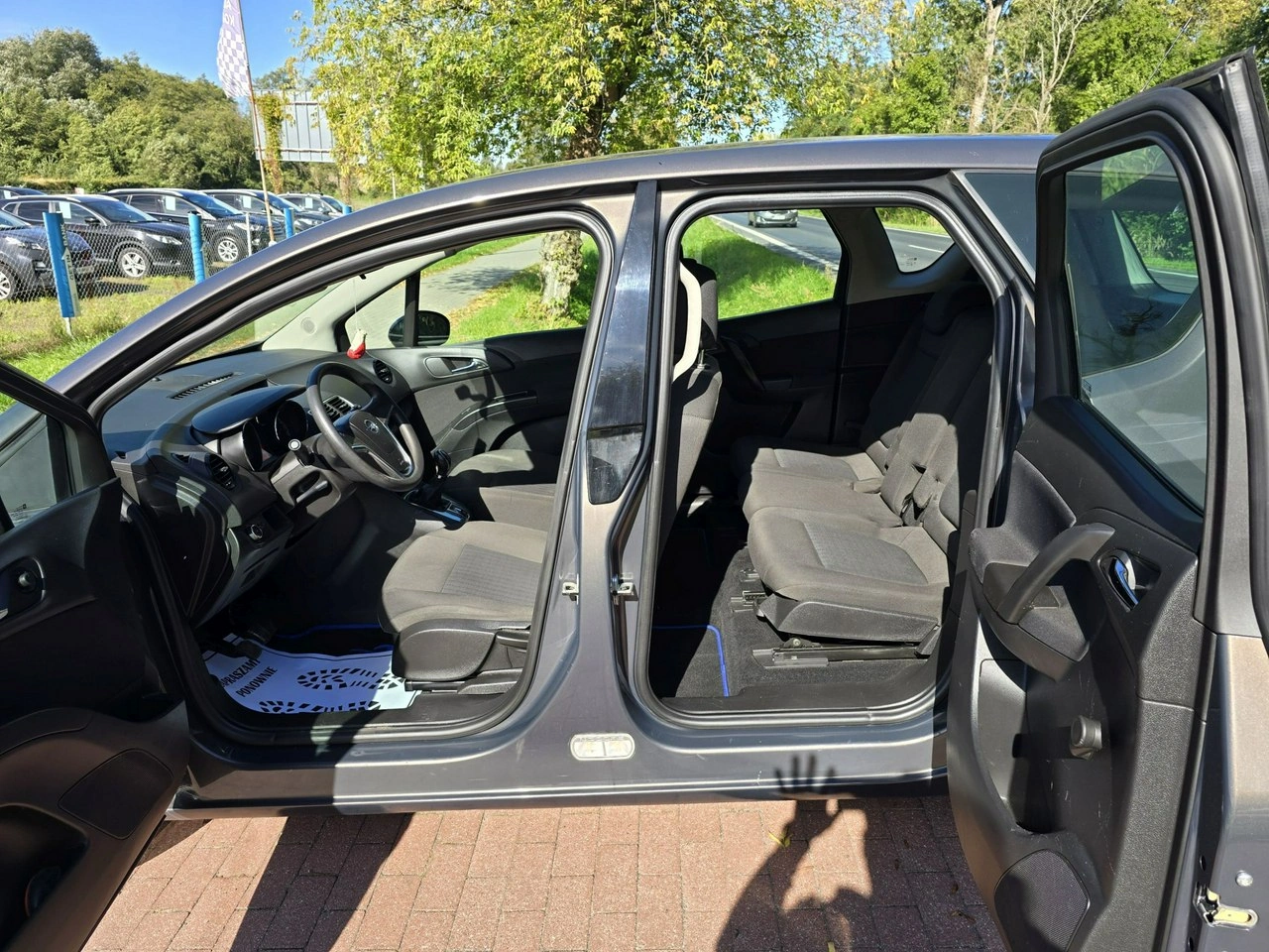 Opel Meriva - Zdjęcie 15