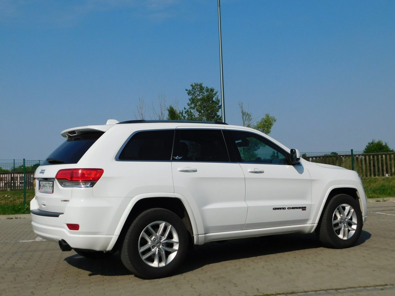 Jeep Grand Cherokee - Zdjęcie 3