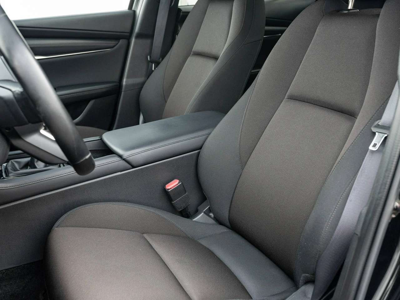 Mazda 3 - Zdjęcie 10