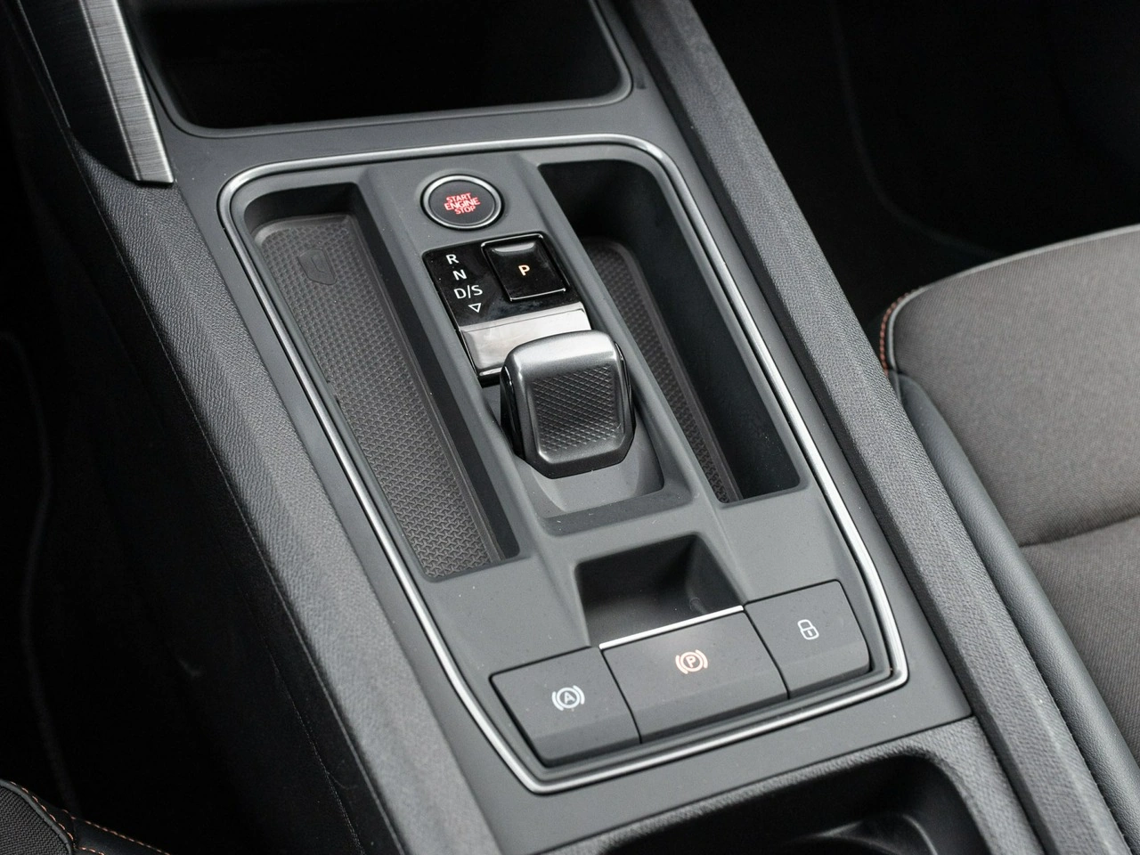 Cupra Leon Sportstourer - Zdjęcie 14