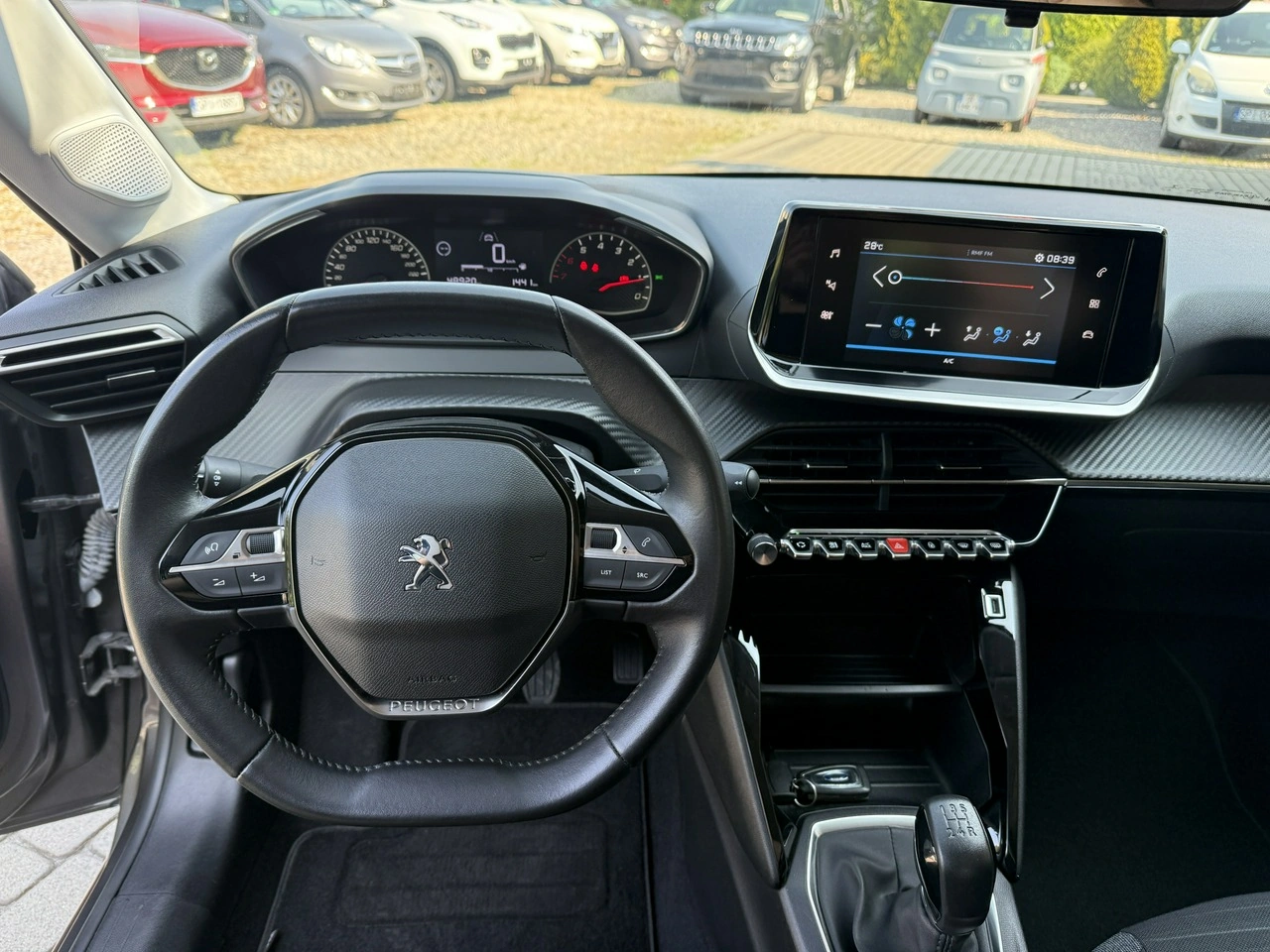 Peugeot 208 - Zdjęcie 14