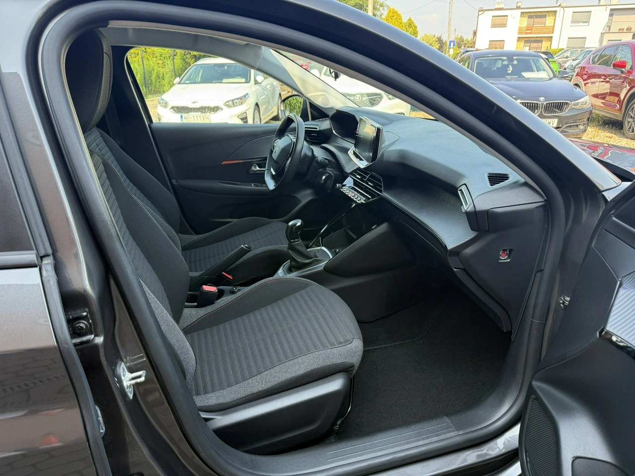 Peugeot 208 - Zdjęcie 22