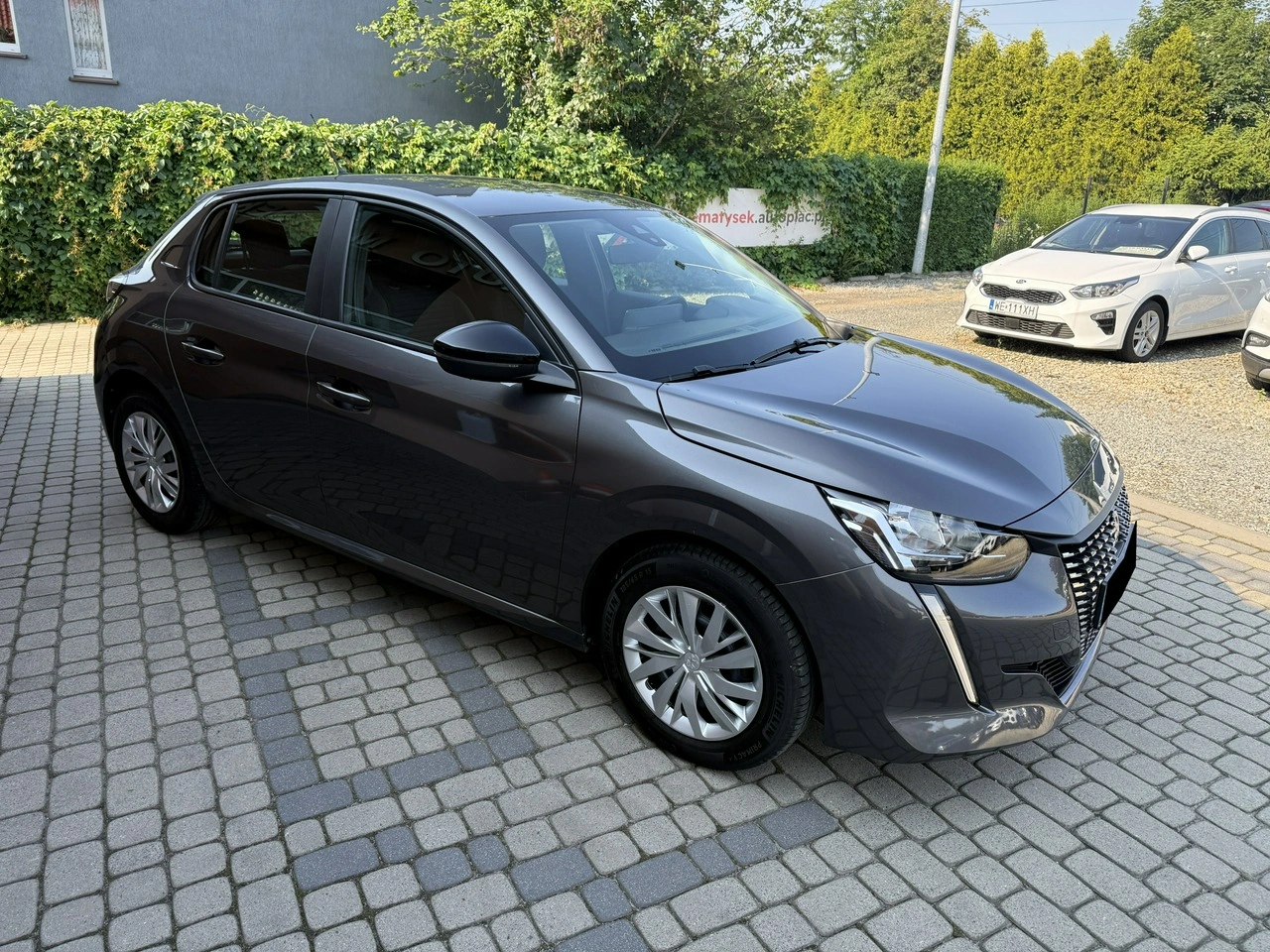 Peugeot 208 - Zdjęcie 3