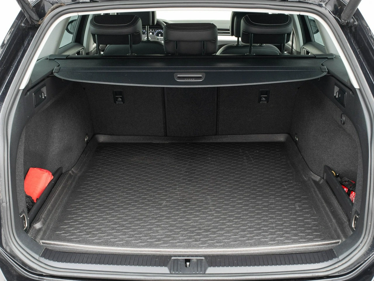 Volkswagen Passat - Zdjęcie 27