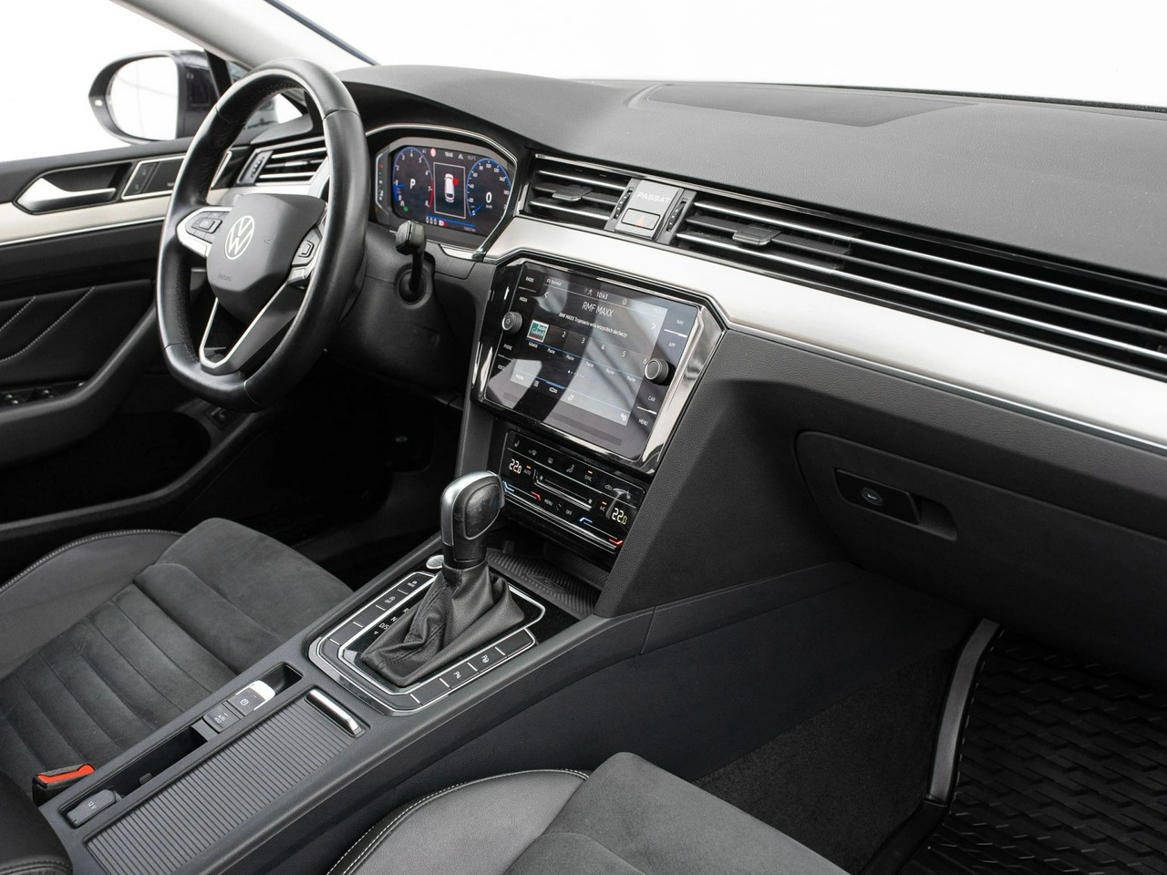 Volkswagen Passat - Zdjęcie 31